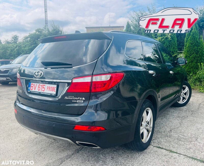 Hyundai GRAND SANTA FE